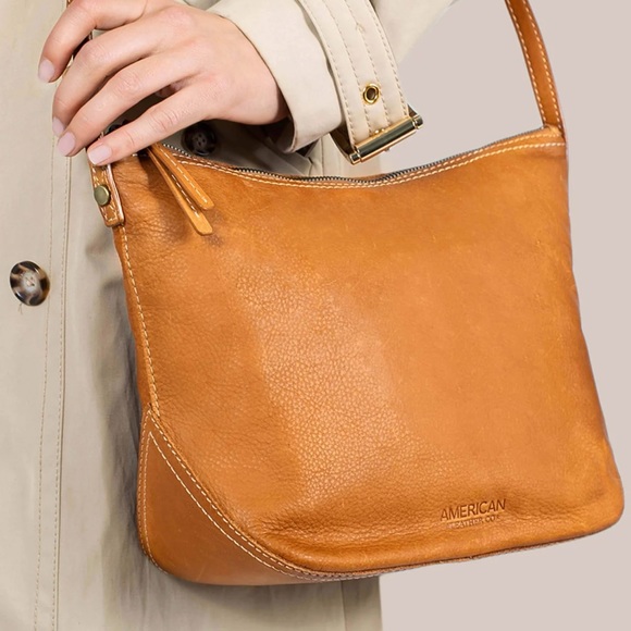 American Leather Co Dayton Crossbody Bag - Picture 2 of 14